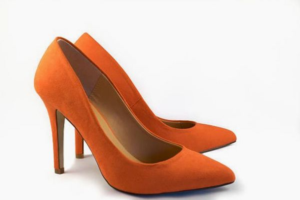 Damen Leder-Pumps Zürich Textur & Detail