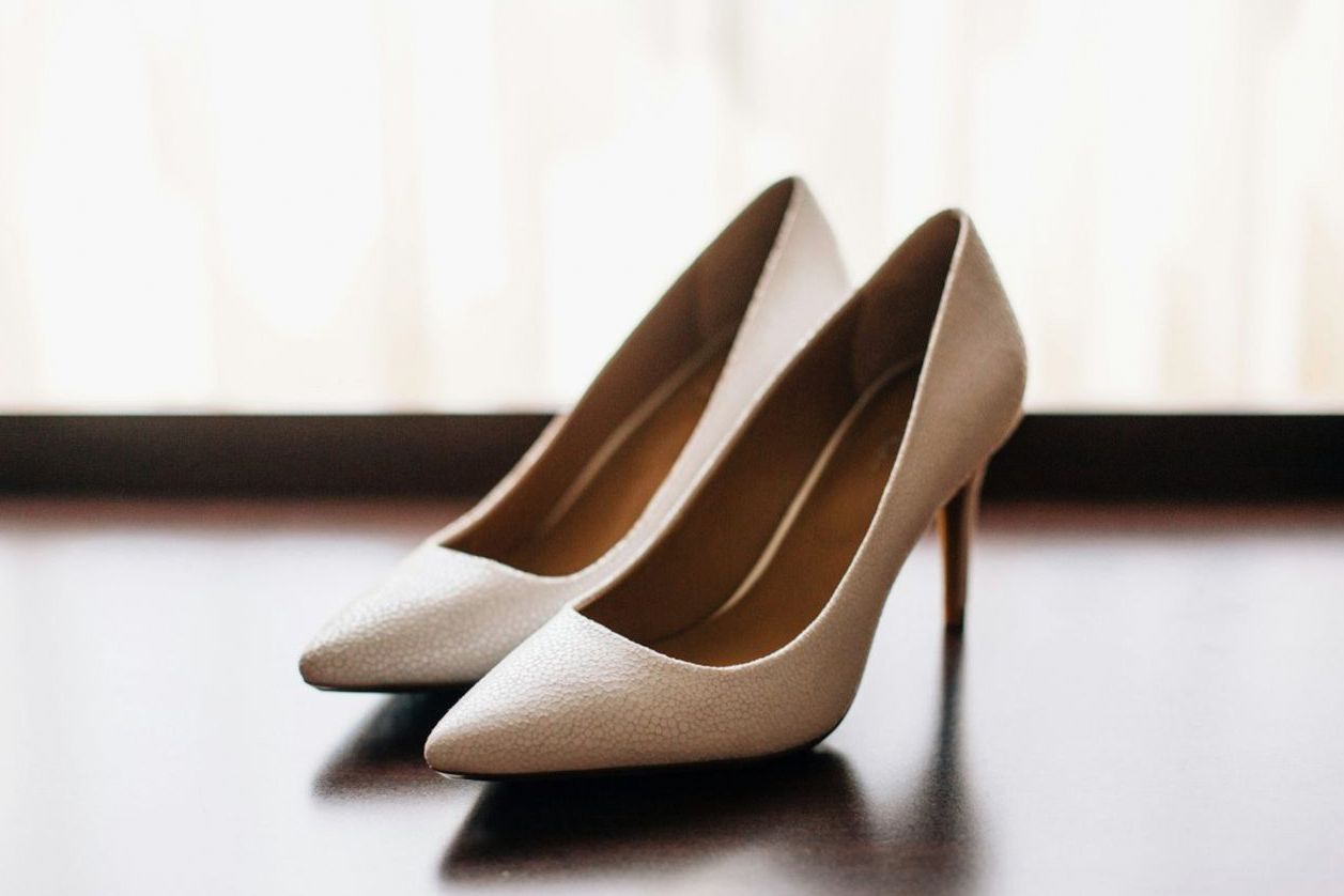 Damen Leder-Pumps Zürich Ansicht 1