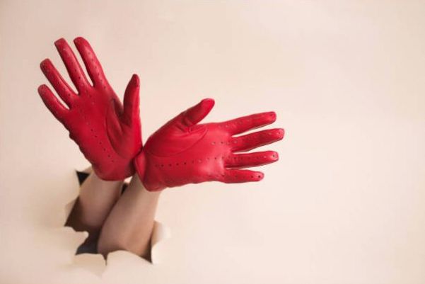 Handschuhe & Gürtel Match