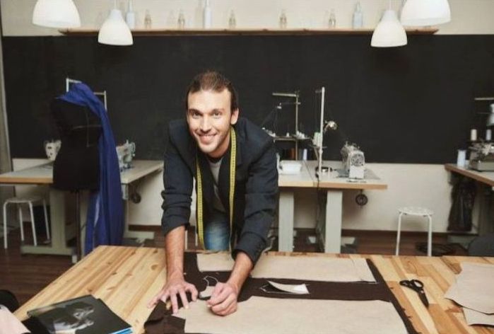 Seideneinstecktuch Handrolliert Atelier Fertigung